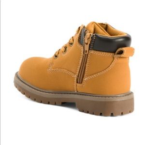 Toddler Eddie Baur work boots in box